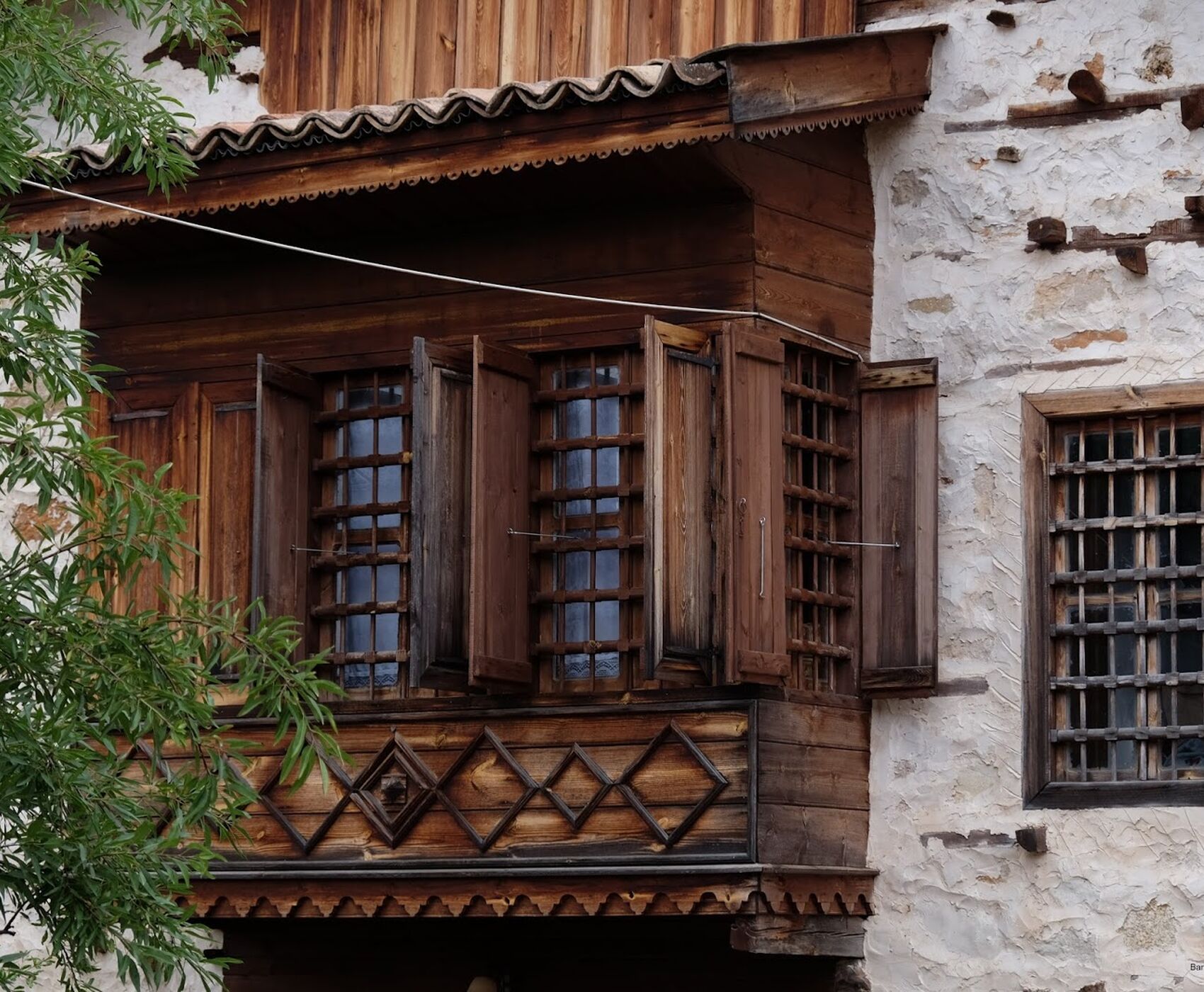 ALTINBEŞİK MAĞARASI & ORMANA DÜĞMELİ EVLER & BEYŞEHİR NİLÜFER BAHÇELERİ & LEYLEKLER VADİSİ & LAVANTA TARLALARI